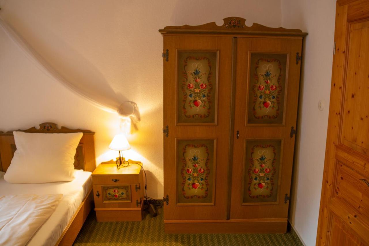 Gaestehaus Am Weissen Turm Rothenburg ob der Tauber Eksteriør billede